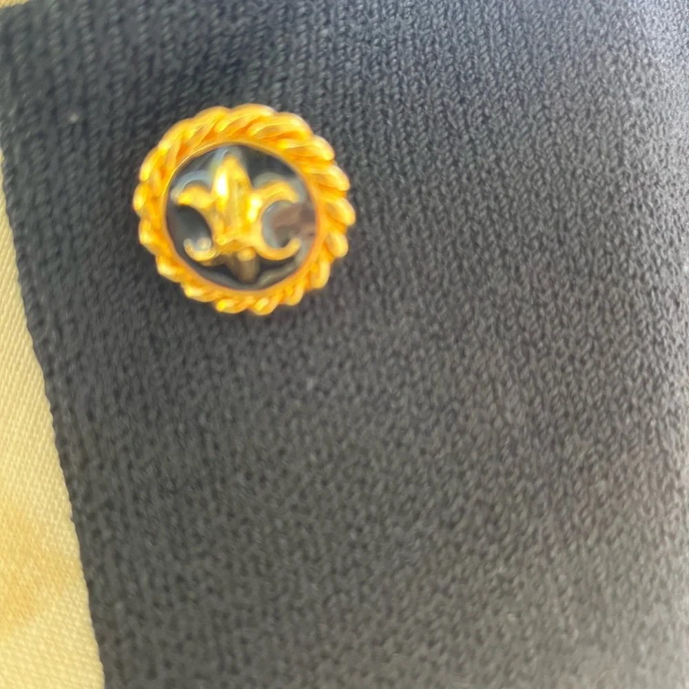 That retro St. John sweater you've been dying for! Multi-color, gold trim - Picture 12 of 13